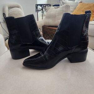 Design Lab Lord & Taylor Black Croc Ankle Boots